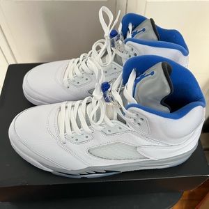 Air Jordan 5 Retro Stealth 2.0